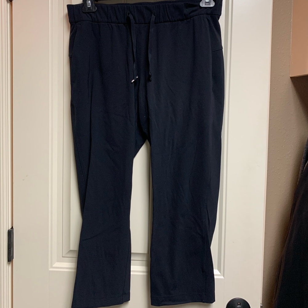 Lululemon on the fly cropped pant